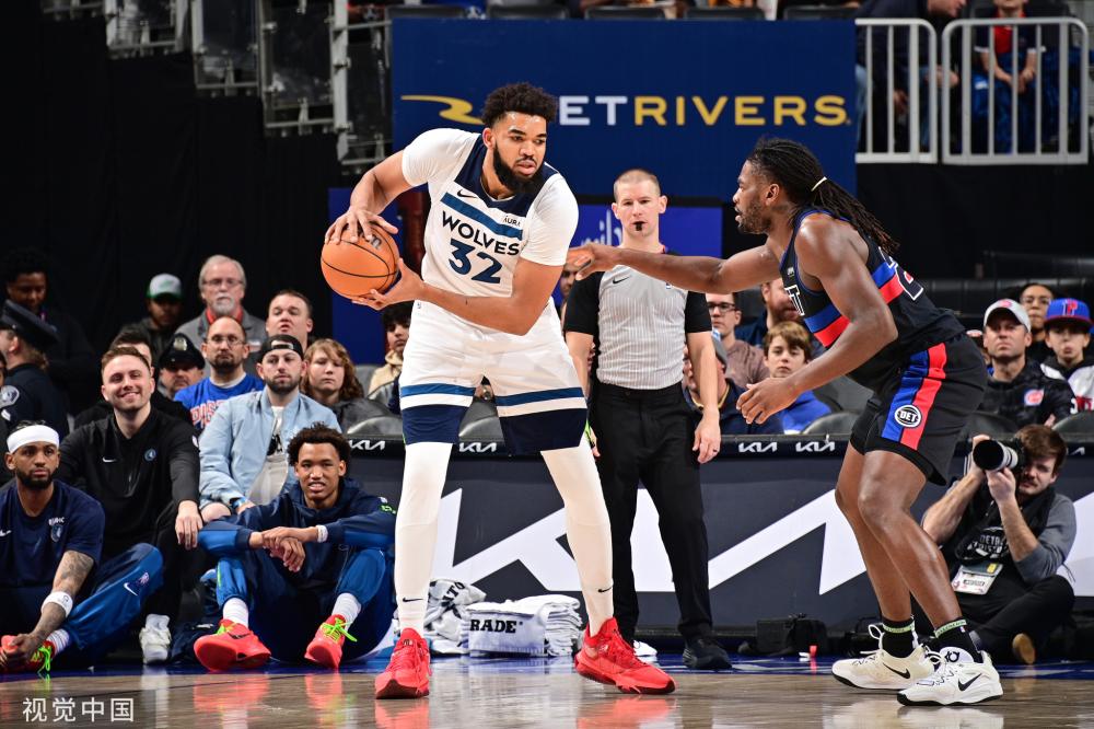 在中前场攻 在中前场攻