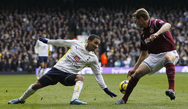 也因为足球 也因为足球